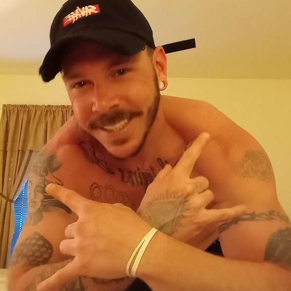 Meet your Posher, Larry - Picture 1 of 1